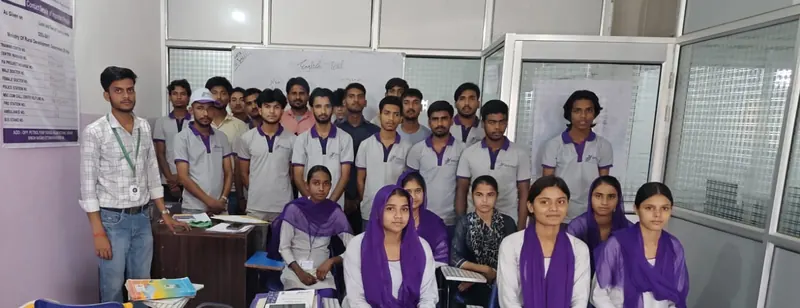 A DDU-GKY batch in class · Kichha, April 2026